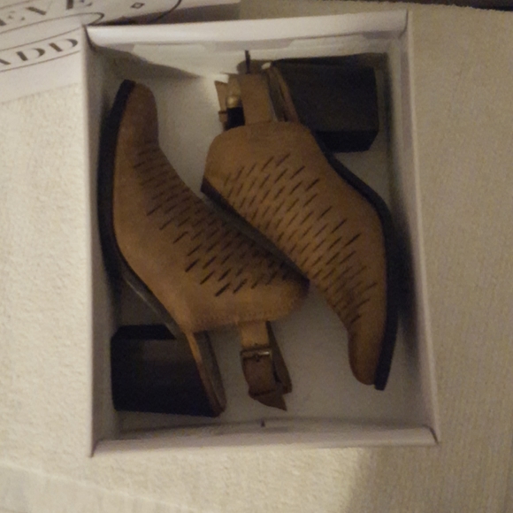 Steven Madden Heels - Picture 7 of 7